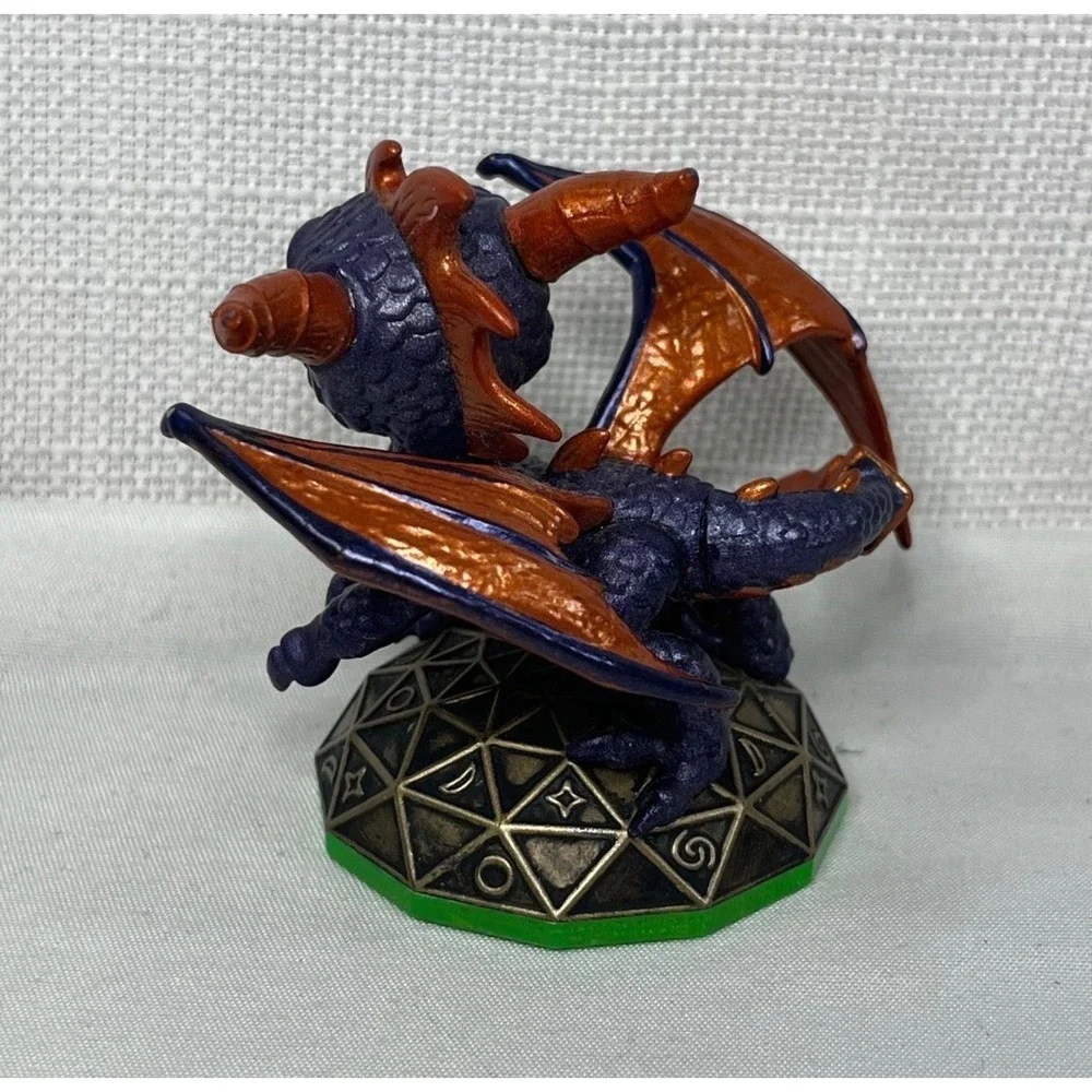 Activision Skylanders Spyro Adventure Series 1 Figure Purple Dragon L3112